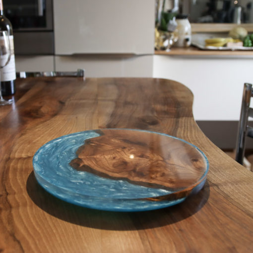 Centre de table résine époxy et bois