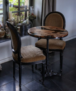 River table pied bistrot