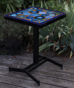 Table carrée résine époxy